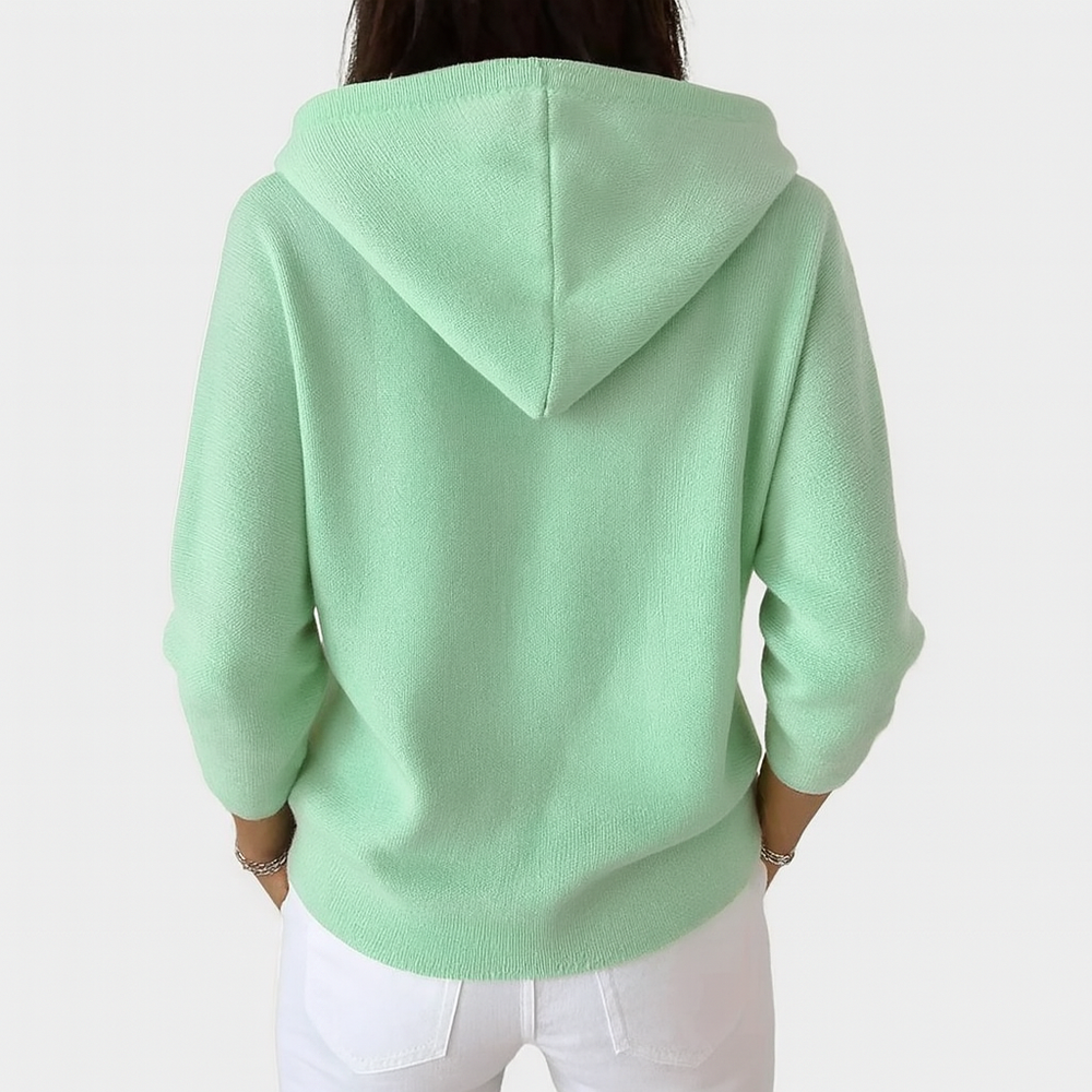 Enhanced Product Title: "Emanuela Relaxed Hooded Button Cardigan for Women - Cozy Knit Layering Piece" 

This title includes relevant keywords while maintaining clarity and appeal for potential buyers.