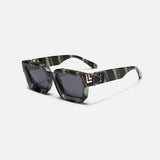 Unisex Square Sunglasses – Polarized Lenses, Metal Hinge Detail & Oversized Frame