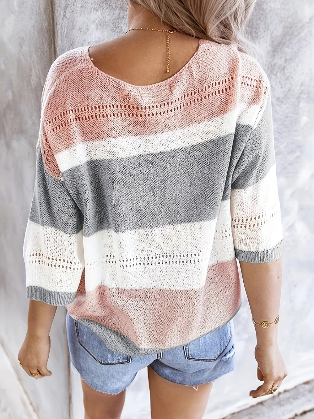 Enhanced Product Title: Olga™ - Lässiger Gestreifter V-Ausschnitt Pullover für Damen | Bequemer, Stilvoller Strickpullover für Alltag und Freizeit

This optimized title includes relevant keywords while maintaining clarity and appeal for potential customer