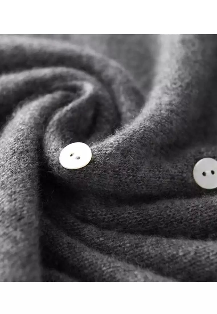 Fashionable Sweater with Stylish Button Closure - Elisa