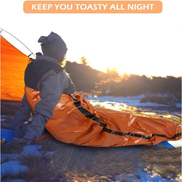 Reflective Emergency Blanket – Waterproof, 90% Heat Reflection & Compact Orange