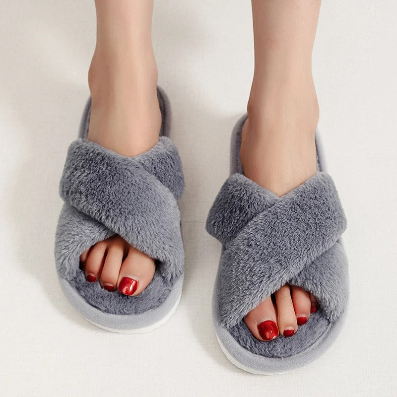 Cozy Fluffy Slippers with Soft Sole & Non-Slip Grip for Ultimate Comfort