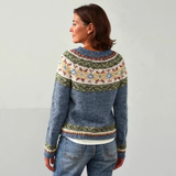 Lucy Vintage Icelandic Sweater - Cozy Knit Pullover for Women | Classic Nordic Design