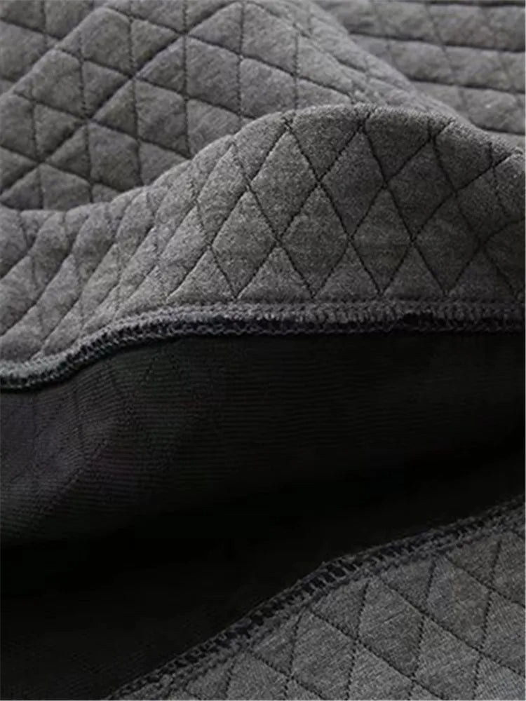 Plus-Size Fall Plaid Cardigan for Women - Cozy & Stylish Layering Piece
