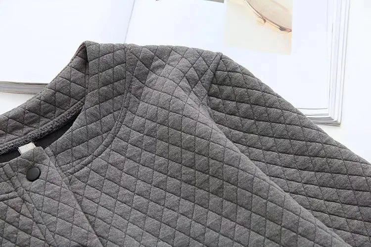 Plus-Size Fall Plaid Cardigan for Women - Cozy & Stylish Layering Piece