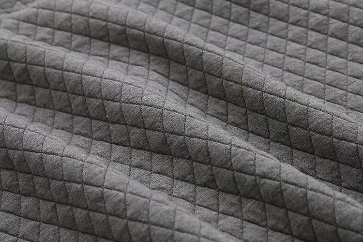 Plus-Size Fall Plaid Cardigan for Women - Cozy & Stylish Layering Piece