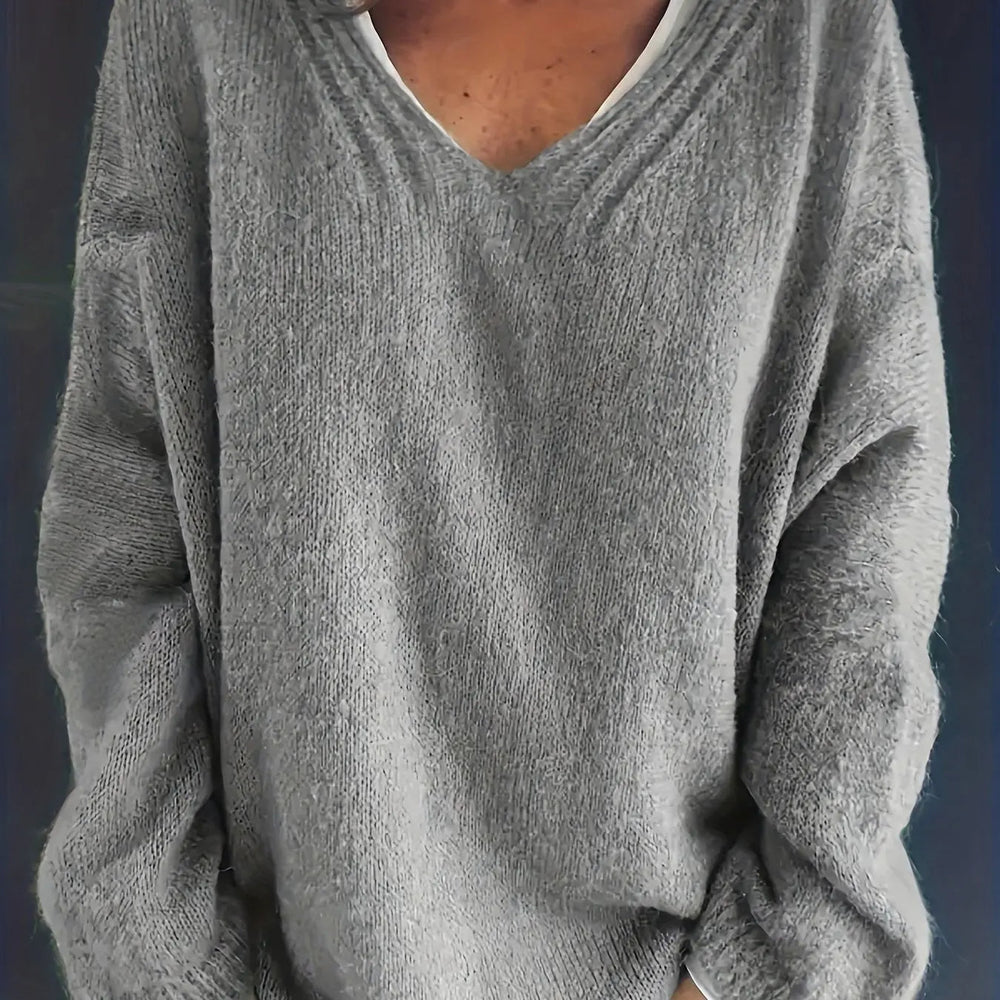 Plus Size Fall Oversized V-Neck Sweater for Curvy Figures - Cozy & Stylish Knitwear