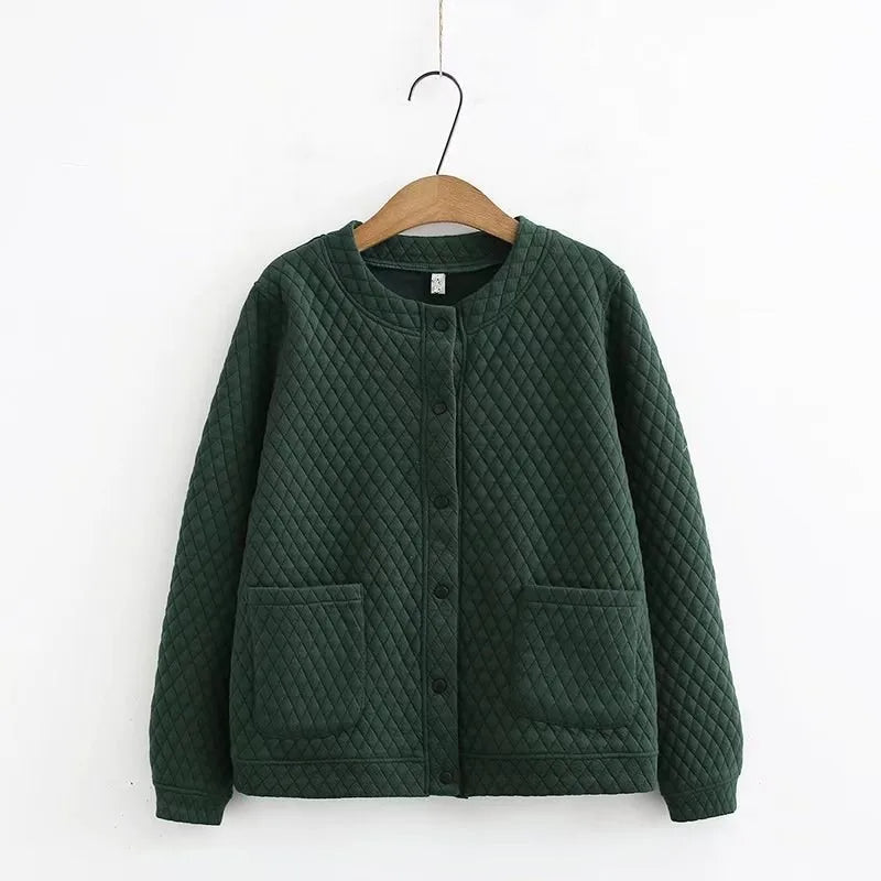 Plus-Size Fall Plaid Cardigan for Women - Cozy & Stylish Layering Piece