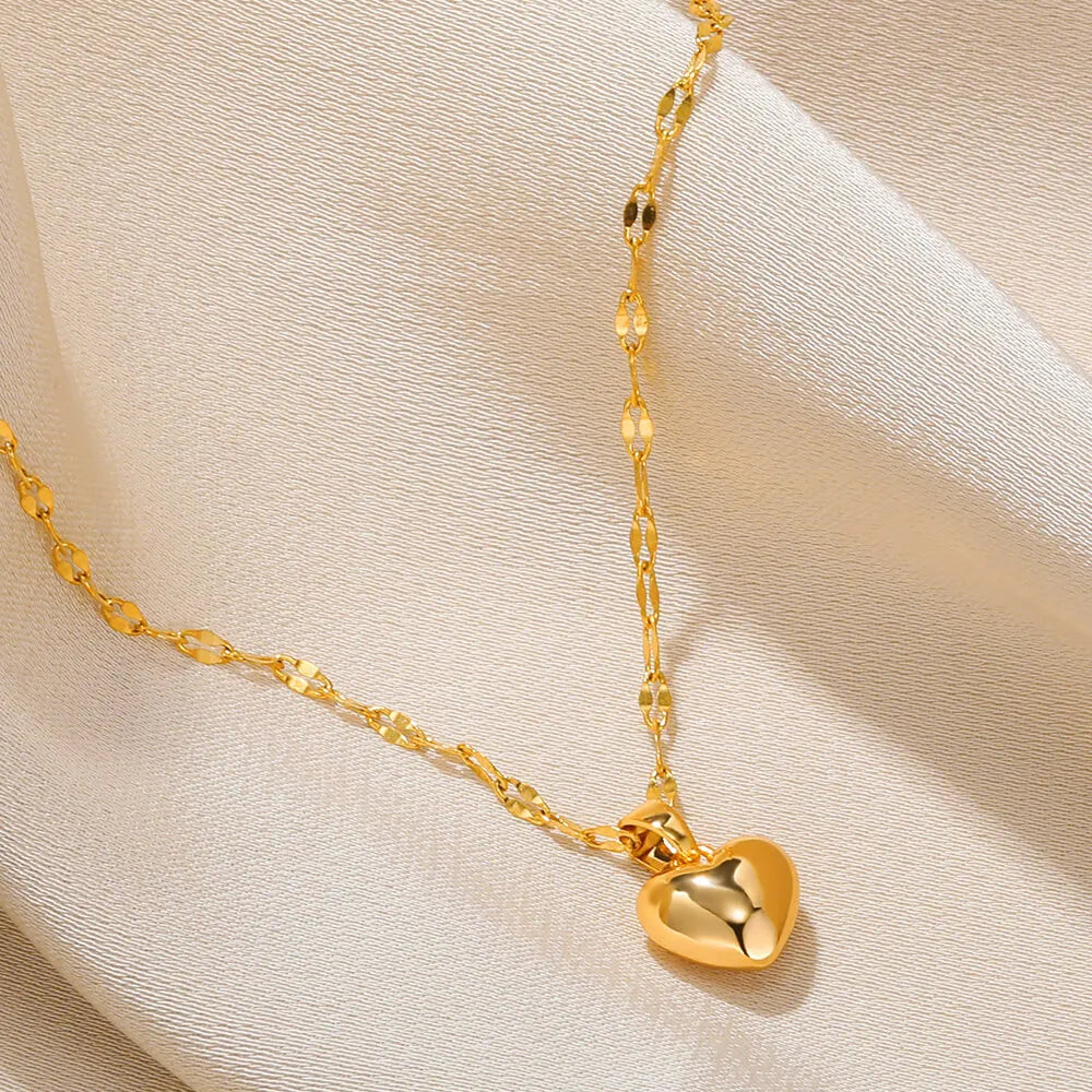 Elegant Heart Pendant Necklace for Women | Stylish Jewelry Gift