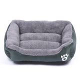 Optimized Product Title: "Weiches Waschbares Hundebett mit Fleece-Innenfutter – Komfort für Ihren Hund" 

This title includes relevant keywords for better visibility on Google Shopping while emphasizing comfort and practicality.