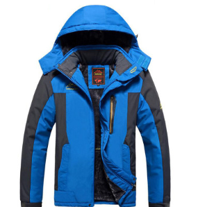 Enhanced Product Title: "Lorenzo - Bequeme Fleece Winterjacke für Herren | Warm & Stylisch für die kalte Jahreszeit" 

This title includes keywords that potential customers might search for, such as "Herren" (men), "warm," and "stylisch" (stylish), while