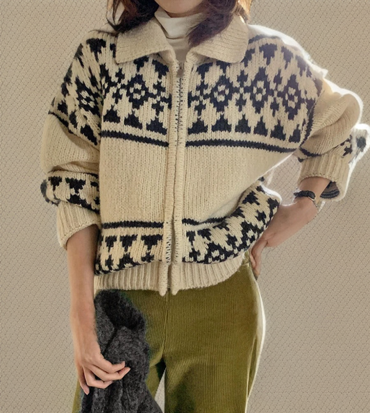 Wool Pullover – Button Placket