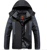Enhanced Product Title: "Herren Outdoor-Winterjacke - Wasserdichte, Atmungsaktive & Stylische Winterjacke für Abenteuer in der Natur" 

This title includes relevant keywords that potential customers might search for, while also highlighting key features o