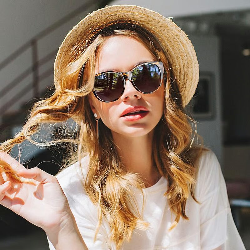 Cat-Eye Sunglasses – Polarized UV400 Lenses, Lightweight Frame & 9 Colors
