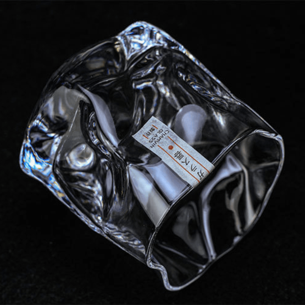 Authentic Japanese Edo Kiriko Crumple Body Whisky Glass - Handcrafted Crystal Tumblers for Premium Spirits