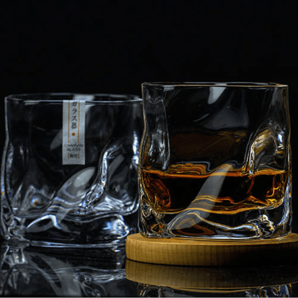Authentic Japanese Edo Kiriko Crumple Body Whisky Glass - Handcrafted Crystal Tumblers for Premium Spirits