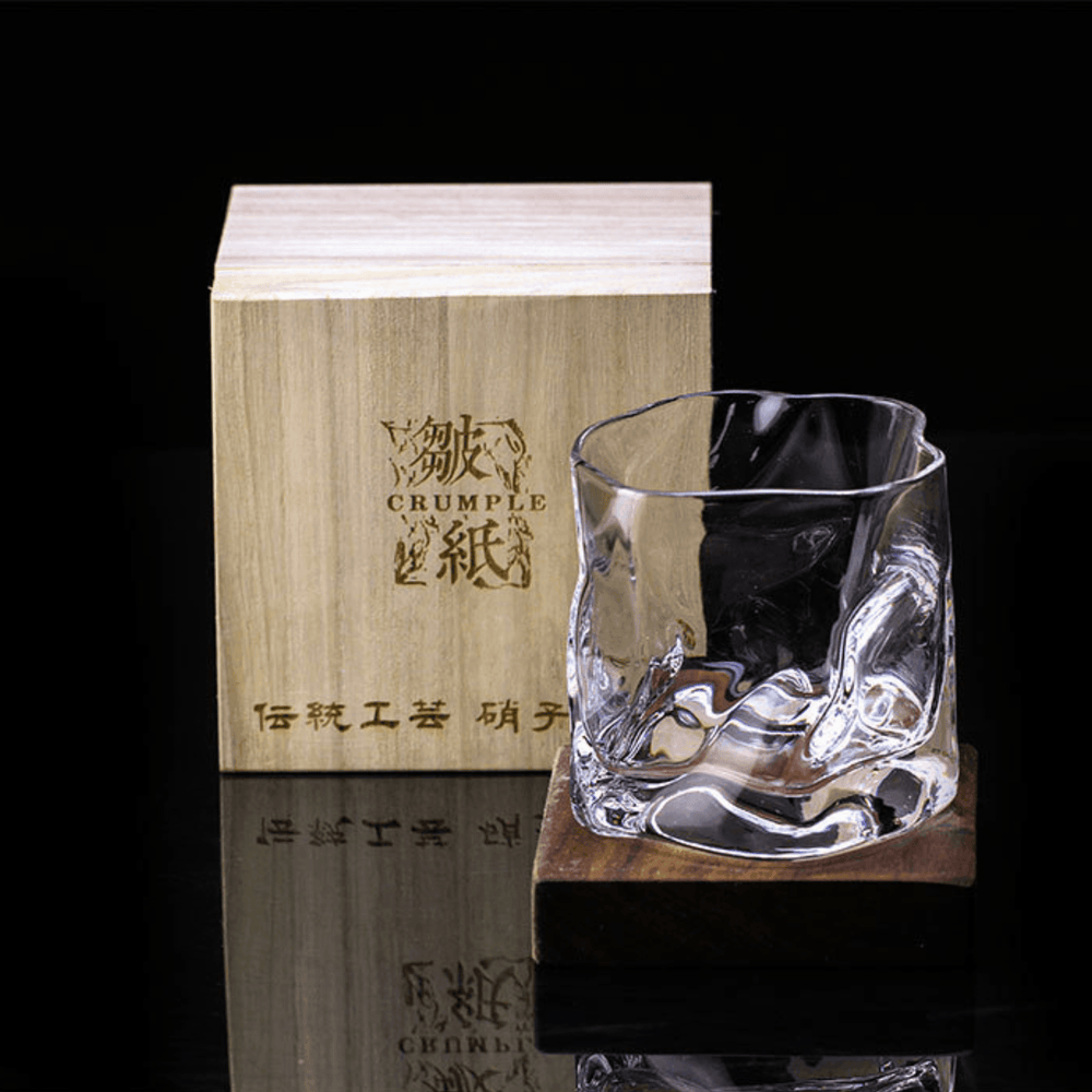 Authentic Japanese Edo Kiriko Crumple Body Whisky Glass - Handcrafted Crystal Tumblers for Premium Spirits