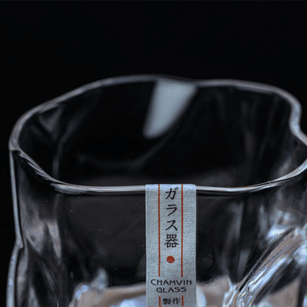 Authentic Japanese Edo Kiriko Crumple Body Whisky Glass - Handcrafted Crystal Tumblers for Premium Spirits