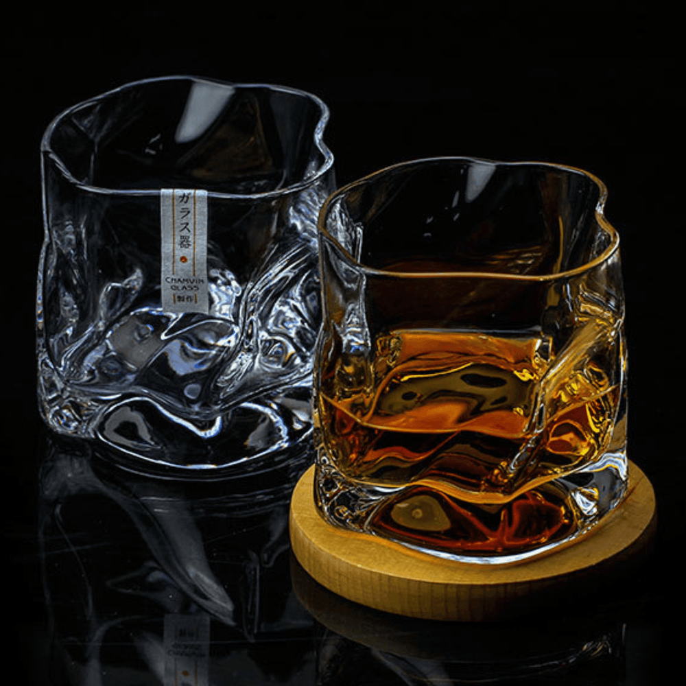 Authentic Japanese Edo Kiriko Crumple Body Whisky Glass - Handcrafted Crystal Tumblers for Premium Spirits