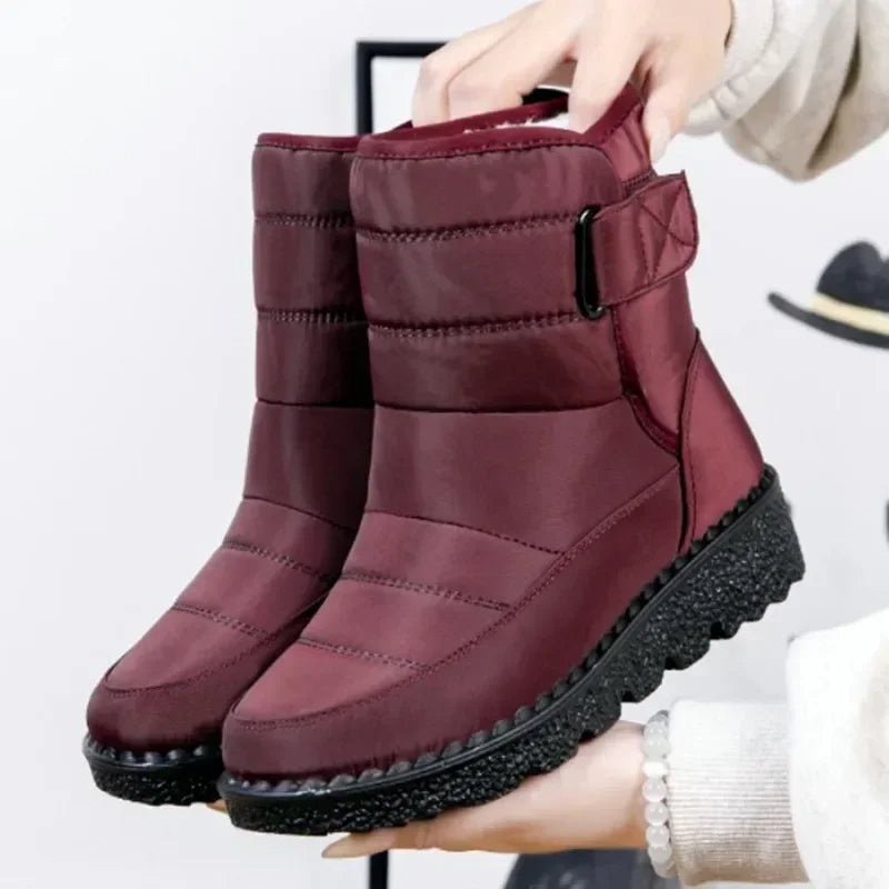 Women's lug boots, view 1