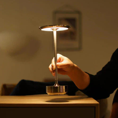 Optimized Product Title: "Kabellose LED-Tischlampe mit Dimmer – Tragbare, Warmweiße Beleuchtung für Gemütliche Atmosphären" 

This title includes relevant keywords while enhancing clarity and appeal for potential buyers.