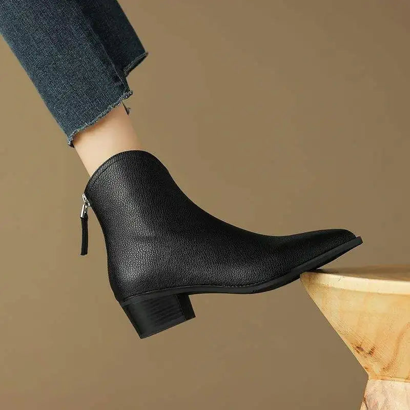 Women's relaxed boots, view 2