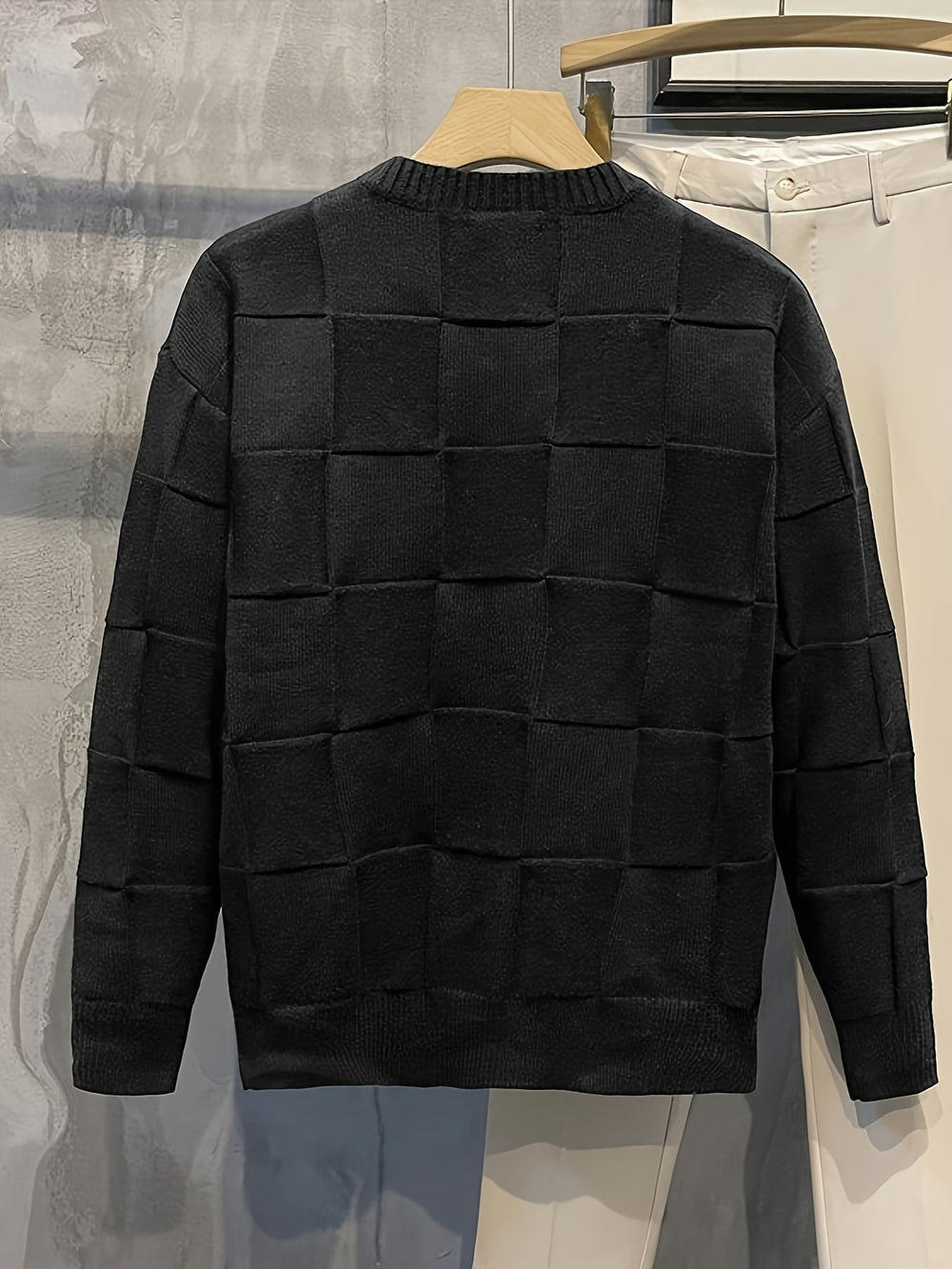 Knitted Sweater with Round Neck and Stretch - Caleb