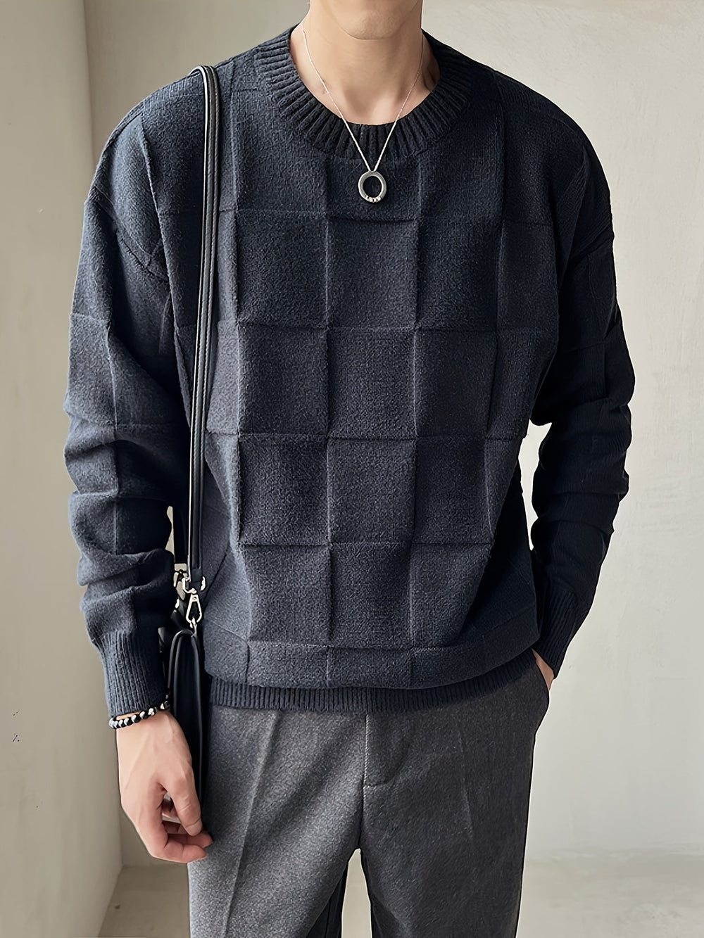 Knitted Sweater with Round Neck and Stretch - Caleb