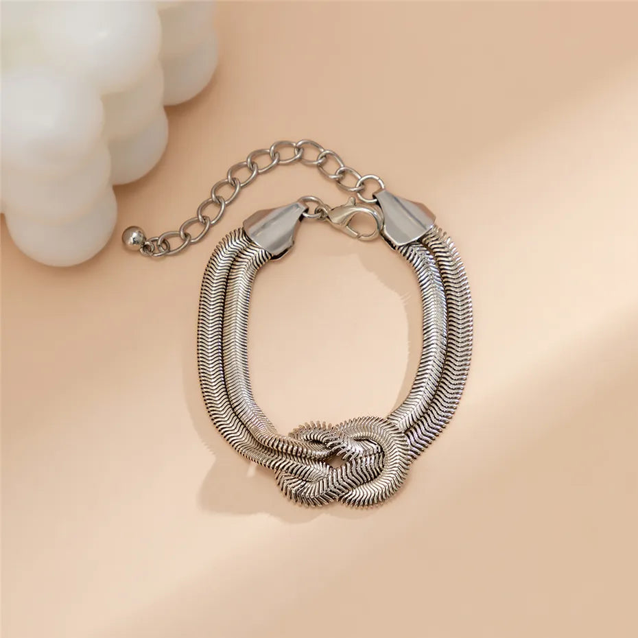 Elegant Women's Knotted Snake Chain Bracelet | Stylish Jewelry for Any Occasion