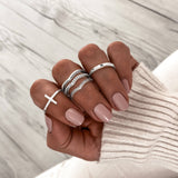 Amélie – Trendy Ring with Cross Detail