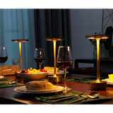 Optimized Product Title:  
Kabellose LED-Tischlampe mit Touch-Dimmer – Aluminium, IP44, Tragbare Nachtlampe für Innen und Außen, Energiesparend, Modernes Design  

This title includes relevant keywords while maintaining clarity and appeal for potential cu