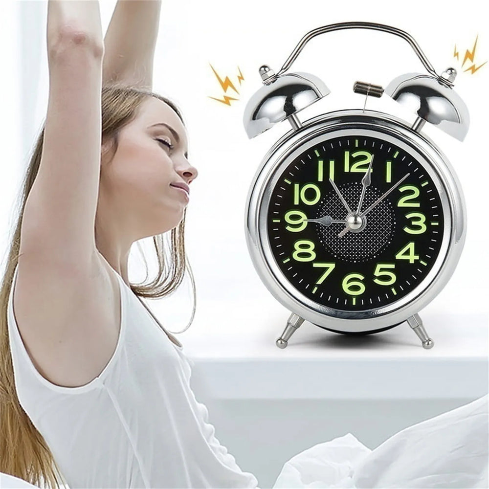 LOUDLUX Extra Loud Retro Double Bell Alarm Clock – Perfect for Heavy Sleepers – Stylish Design & Reliable Wake-Up Solution