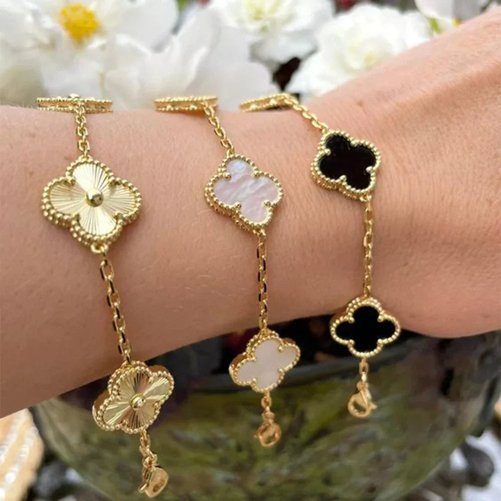 Charming Lucky Clover Bracelet - Elegant Green Enamel & Adjustable Design for Good Luck & Style
