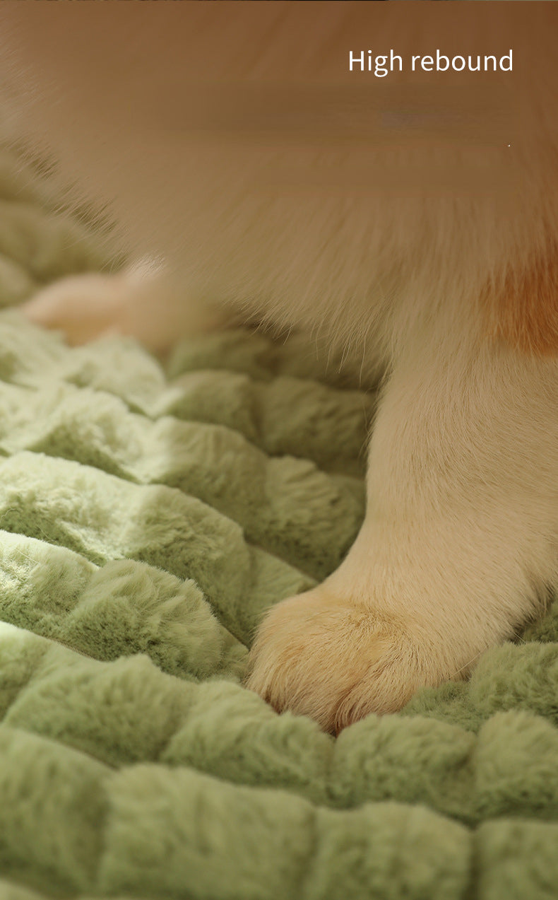 Luxurious Winter Dog Mat - Cozy Fleece Sofa Bed for Small & Medium Dogs | Warm & Comfortable Pet Blanket