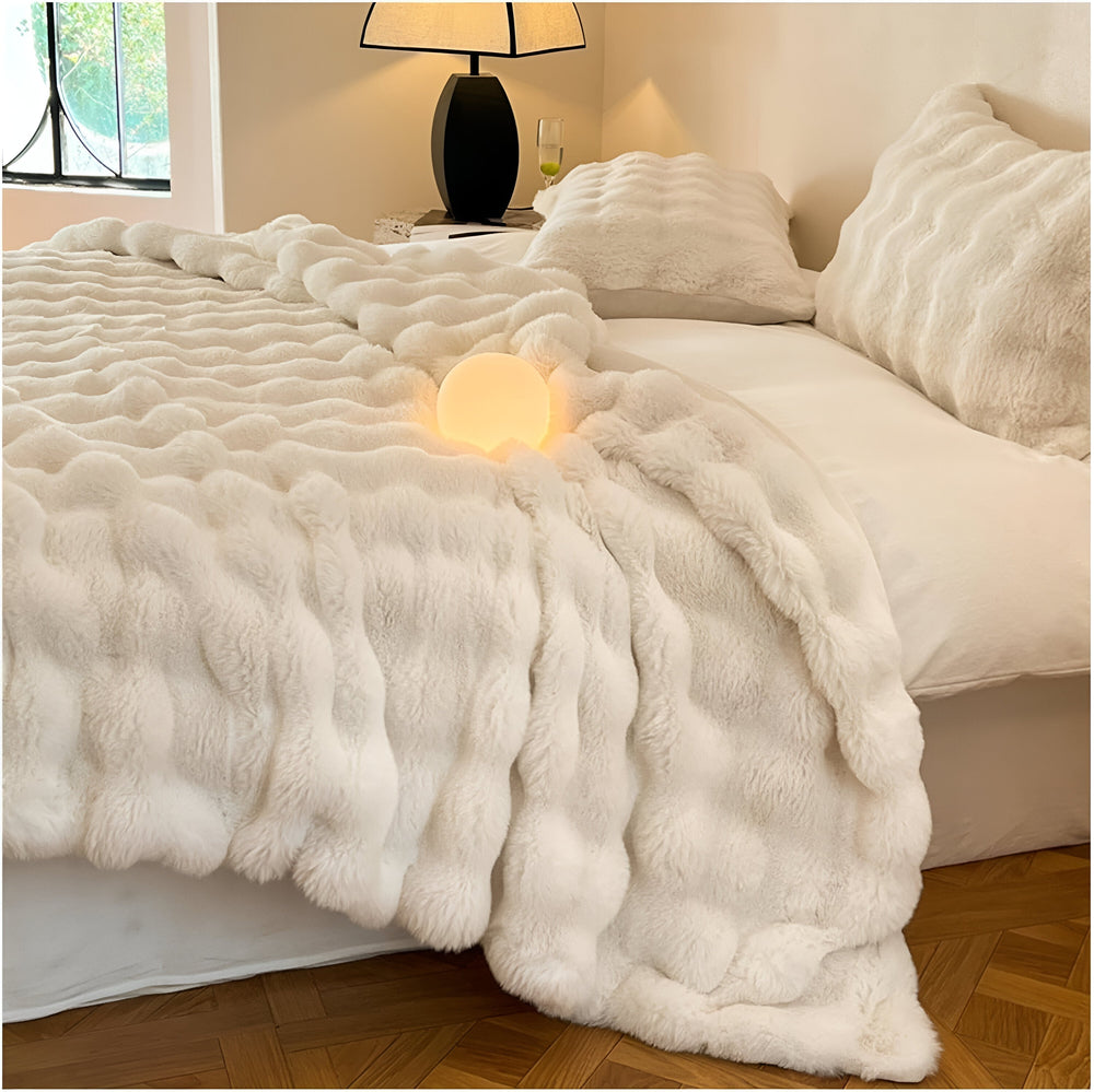 Portable Soft Throw Blanket - Cozy Comfort for Home & Travel
