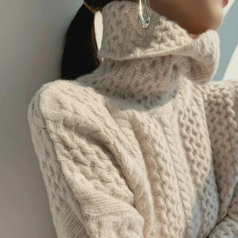 Luxury Cashmere Turtleneck with Checkered Pattern - Celeste
