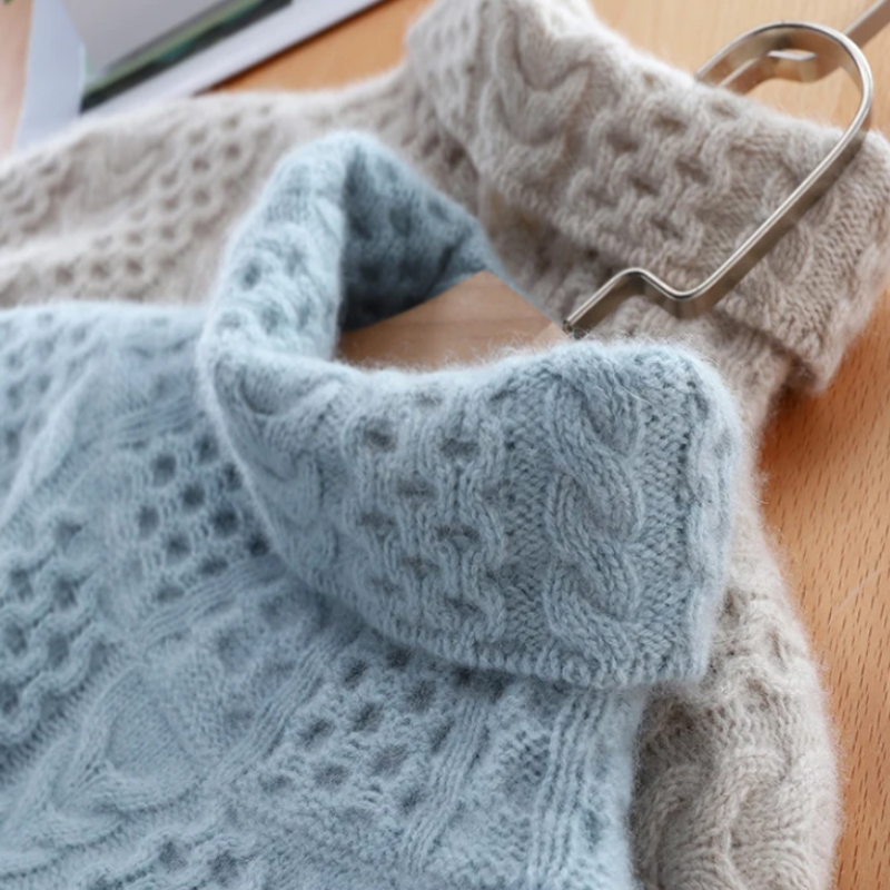 Luxury Cashmere Turtleneck with Checkered Pattern - Celeste