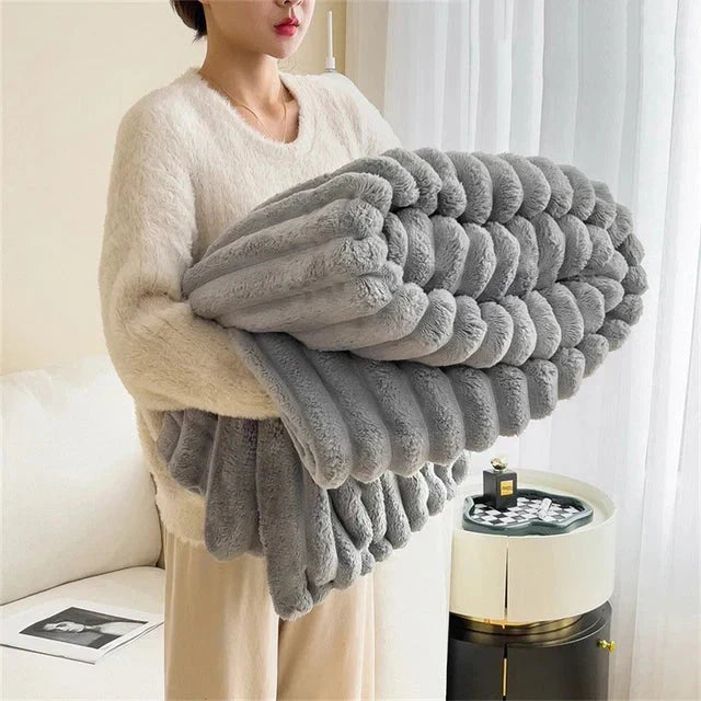 Luxury CozyWrap Comfort Blanket - Ultra Soft, Warm & Stylish Throw for Ultimate Relaxation