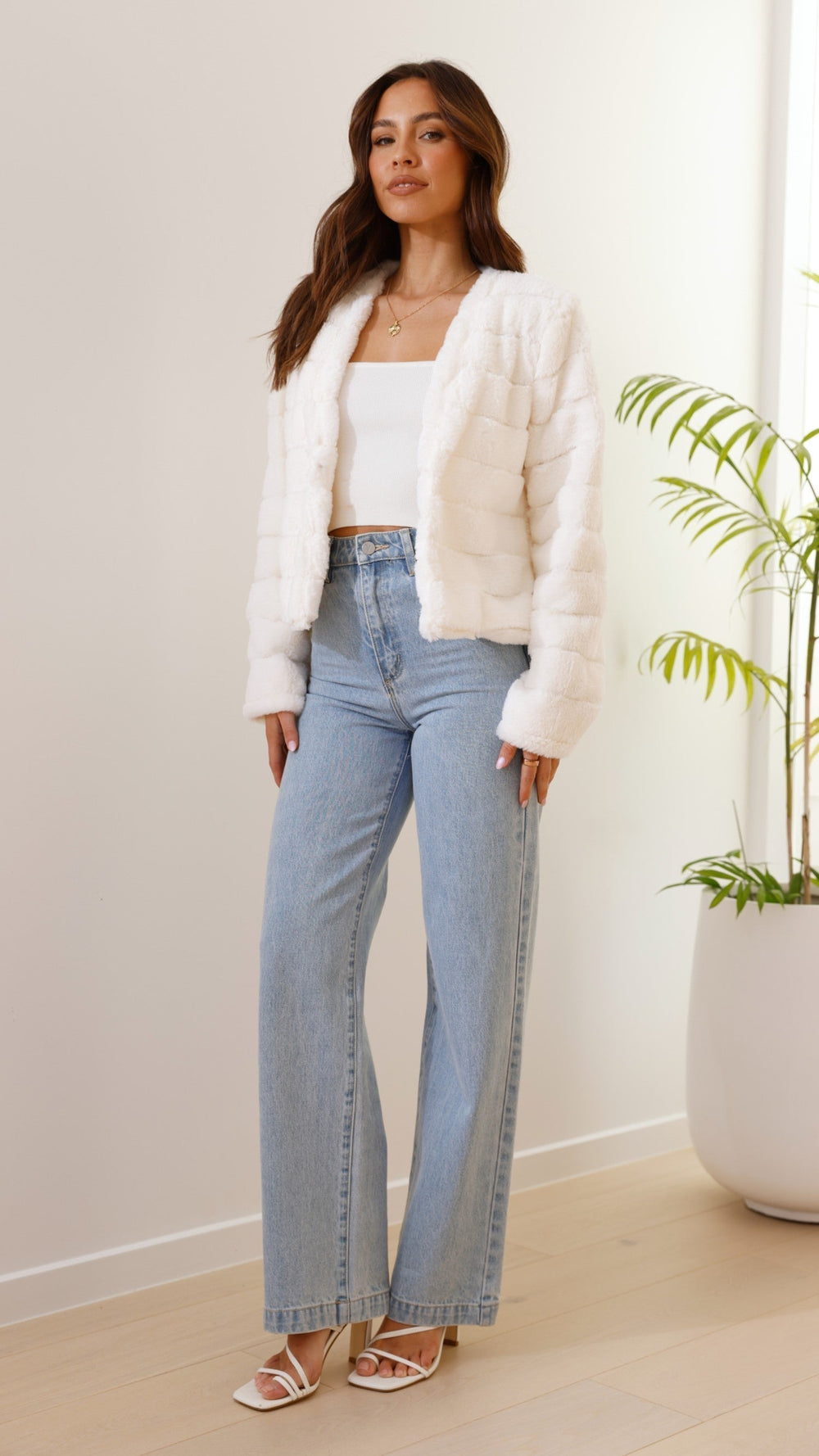 Luxury Ladies Crop Jacket - Veloura