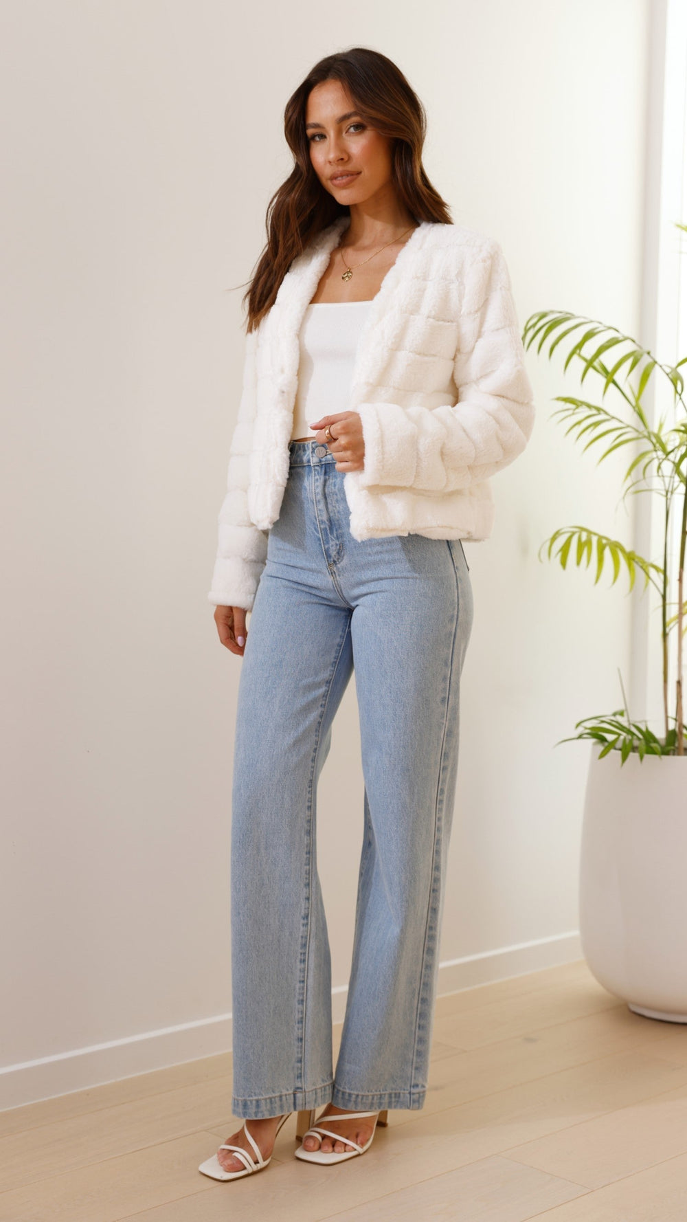 Luxury Ladies Crop Jacket - Veloura