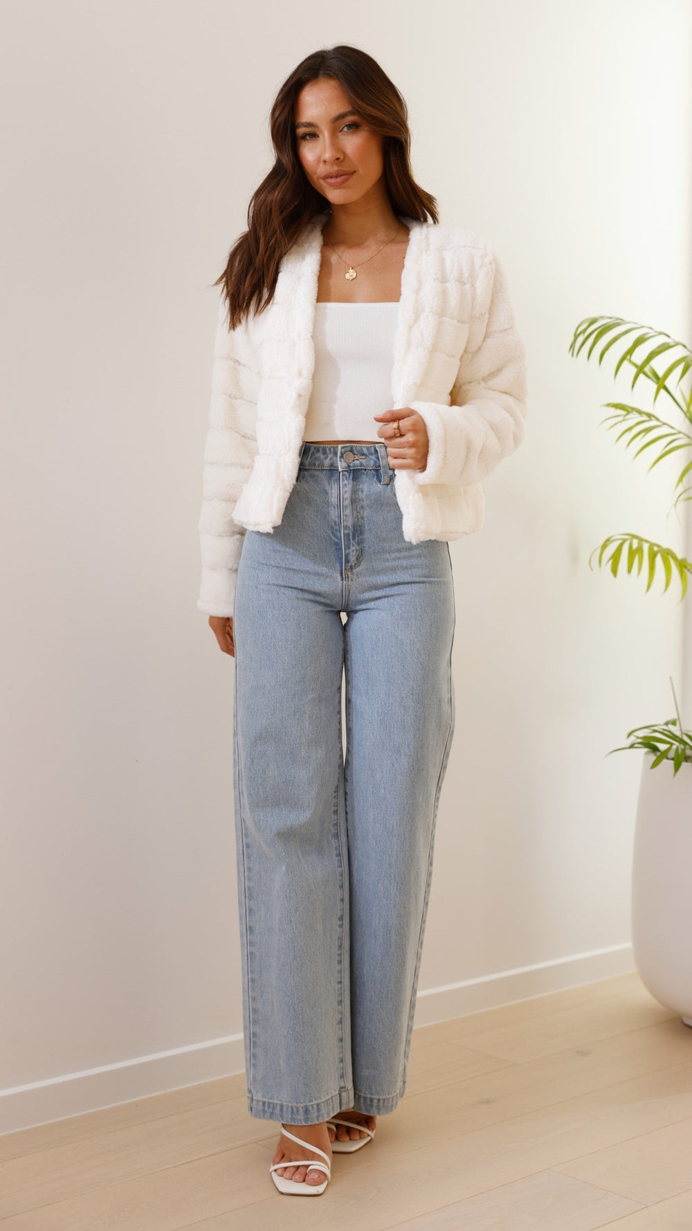 Luxury Ladies Crop Jacket - Veloura