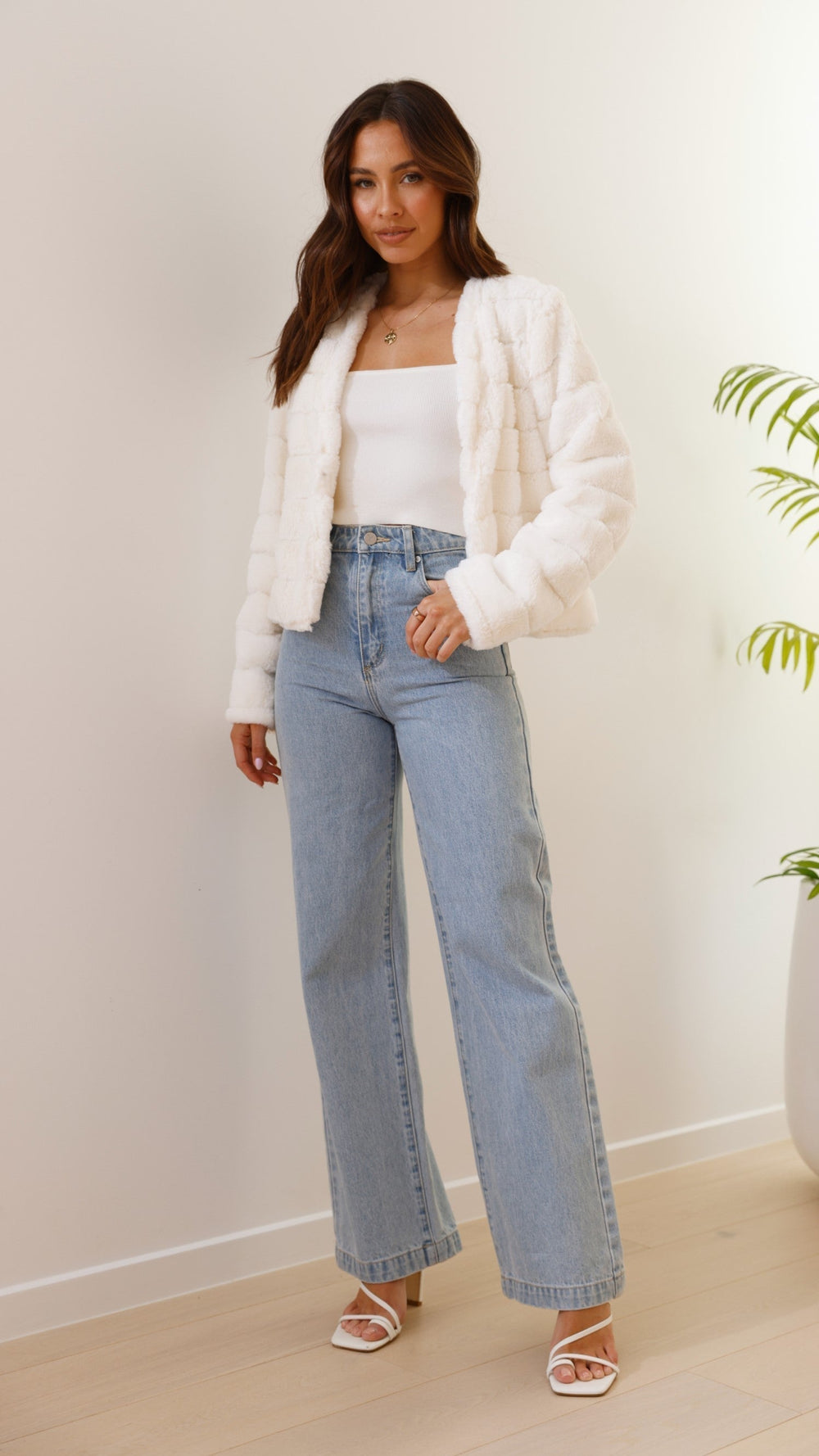 Luxury Ladies Crop Jacket - Veloura