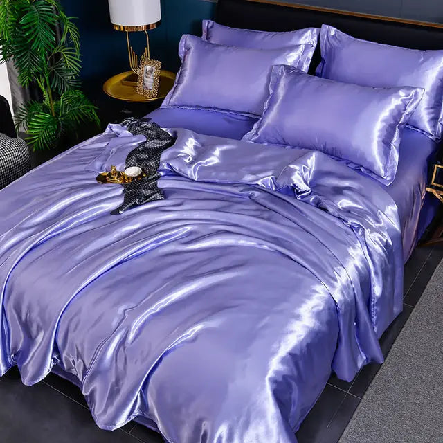 SilkSerenity Luxury Plain Satin Duvet Cover - Premium Softness & Elegant Design for a Cozy Bedroom