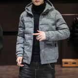 Optimized Product Title: "Elegante Herren Pufferjacke – Stylische Winterjacke für Herren, Warm & Bequem, Ideal für Outdoor-Aktivitäten" 

This title includes relevant keywords and phrases that can help improve visibility in Google Shopping searches while