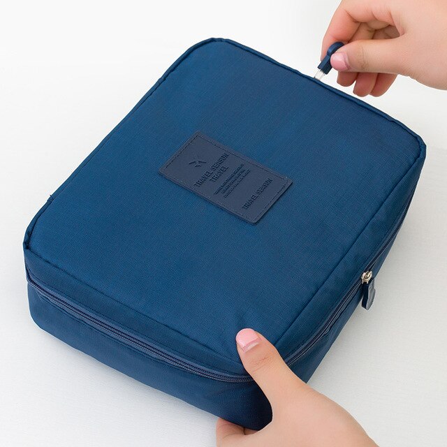 Compact Waterproof Makeup Travel Organizer - Stylish & Durable Cosmetic Case for On-the-Go Beauty Essentials