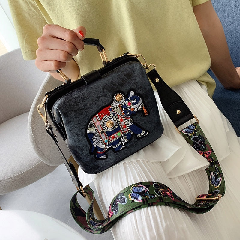 Bohemian Embroidered Mandala Shoulder Bag - Lightweight Multi-Use Tote for Travel & Everyday Style