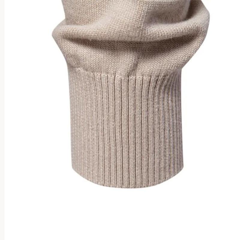 Men's Knit Pullover Sweater with Crew Neck and Raised Plaid Lines