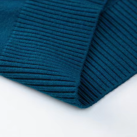 Men's Ribbed Knit Turtleneck Sweater with Cuffs and Hem