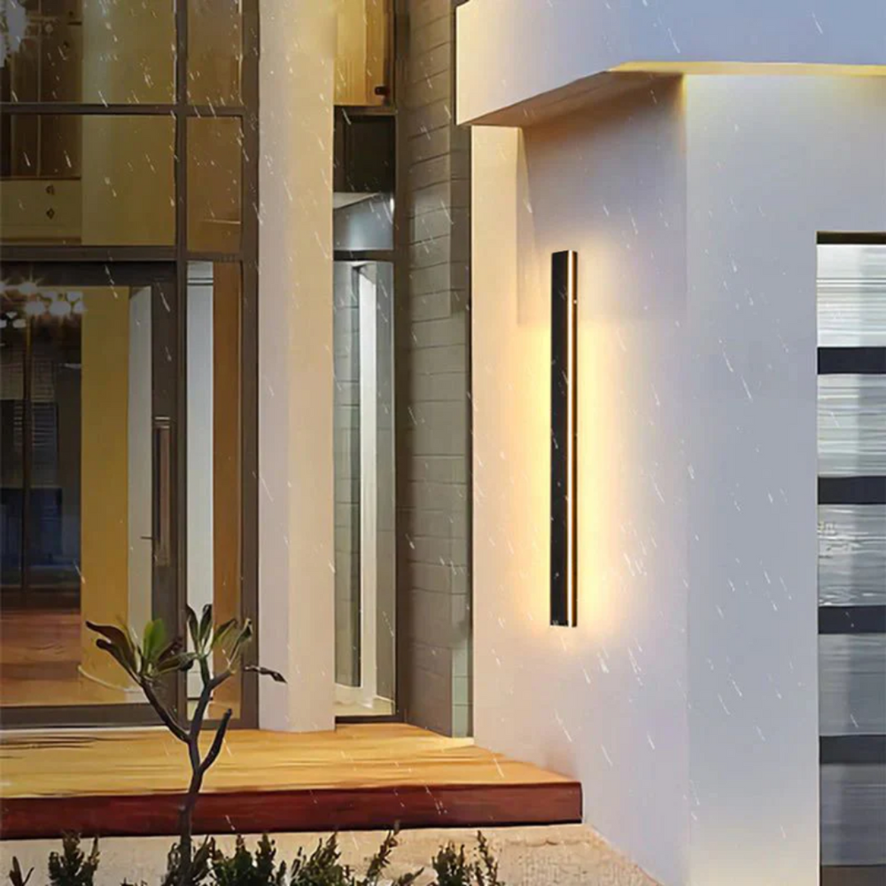 LineaGlow Modern LED Wall Lamp - Sleek Design for Contemporary Spaces