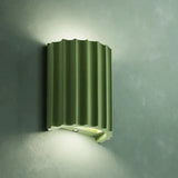 ArtisticWave Modern Resin Wall Lamp - Contemporary Design for Home Decor